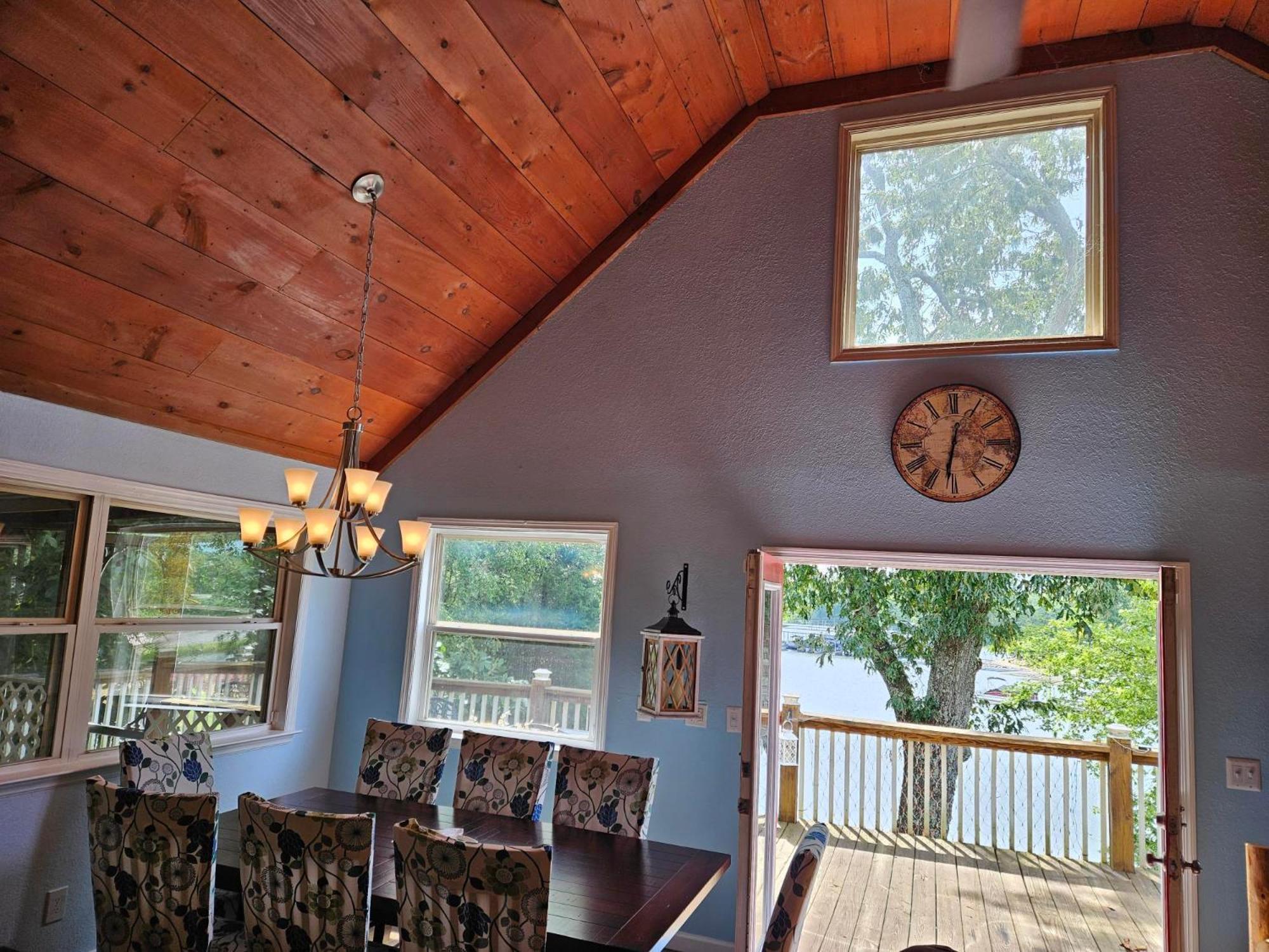 Lakefront Home At Lake Chickamauga! Walk To The Marina! Dayton Exterior photo